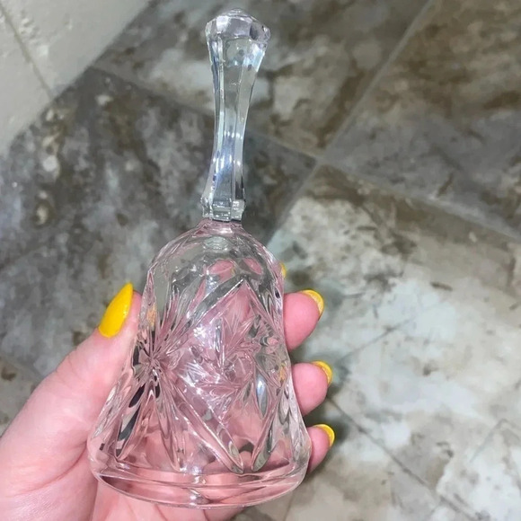 Crystal Glass Hollow Bell with Firework Design Pattern no brand no flaws NWOT - Picture 8 of 12